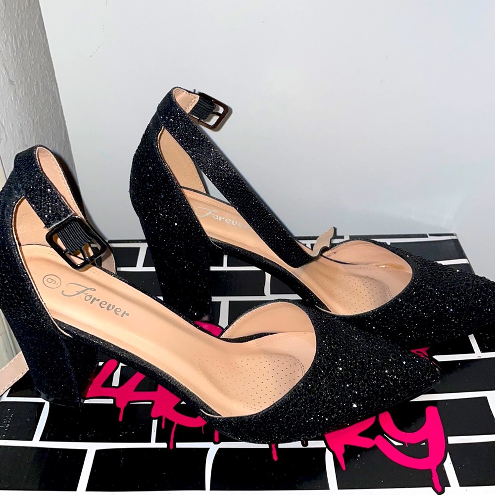 Black Pointy Toe Heels
